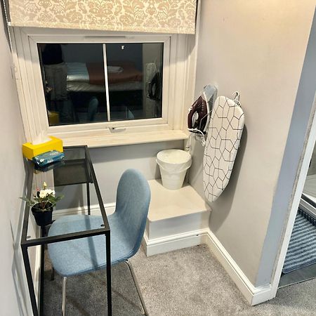 Modern En-Suite Rooms By Finsbury Park Station 8 Mins To King'S Cross By Tube London Exterior foto