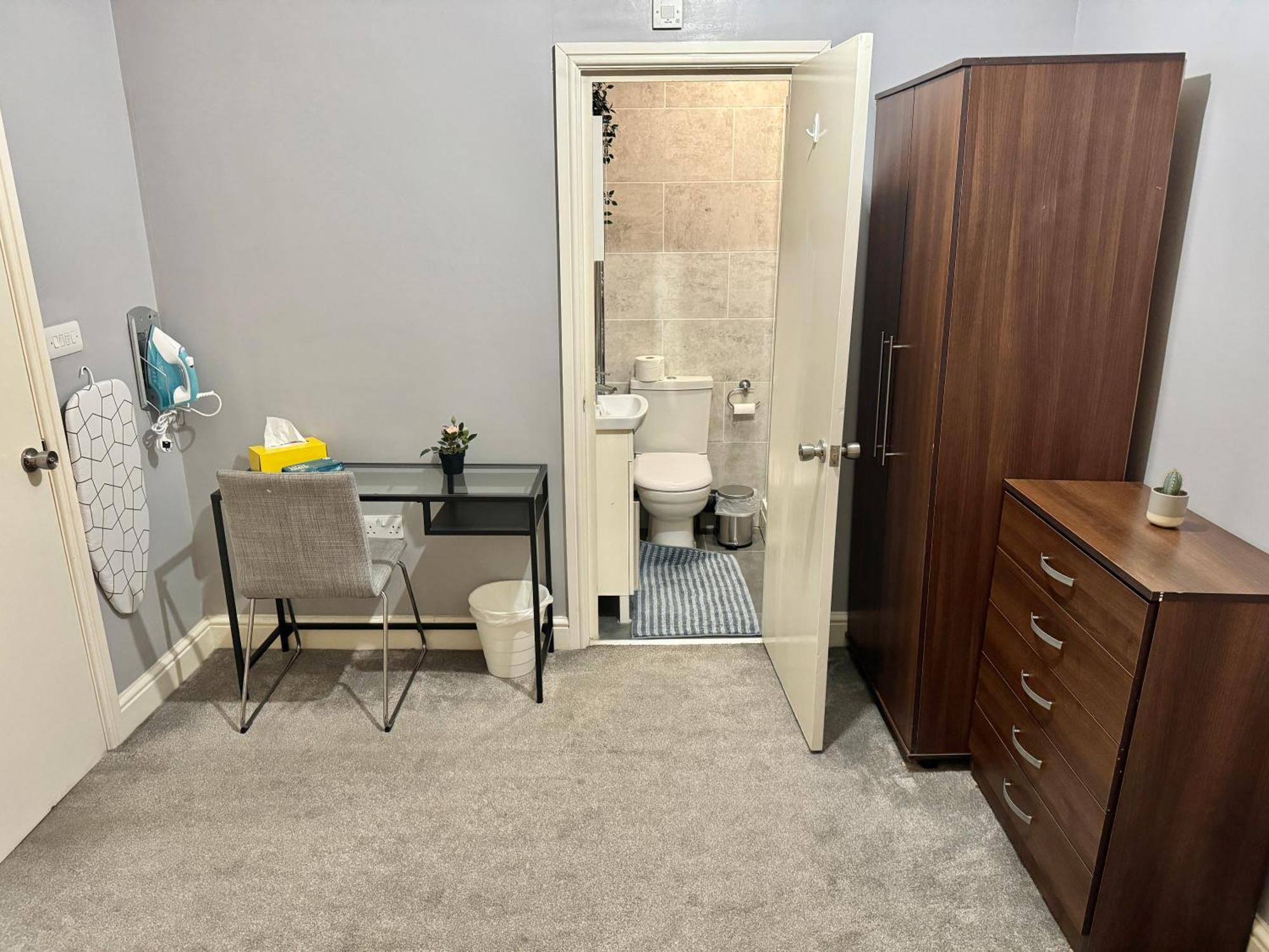 Modern En-Suite Rooms By Finsbury Park Station 8 Mins To King'S Cross By Tube London Exterior foto